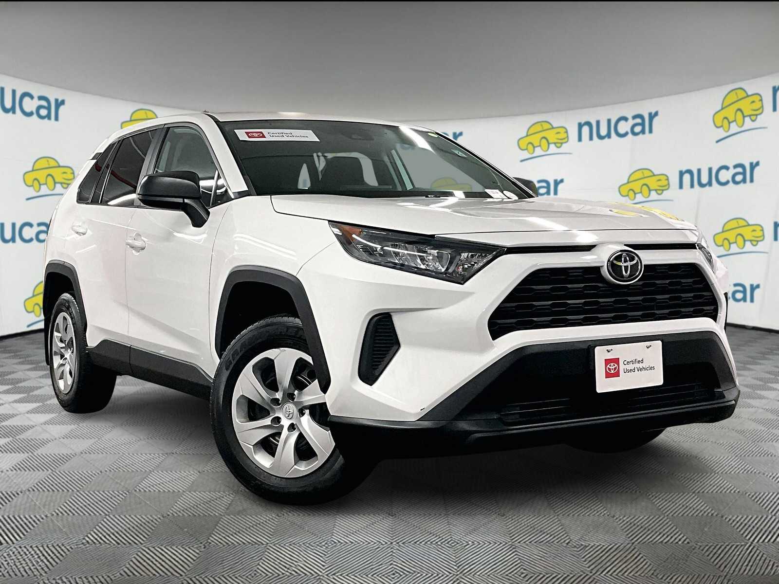 2022 Toyota RAV4 LE