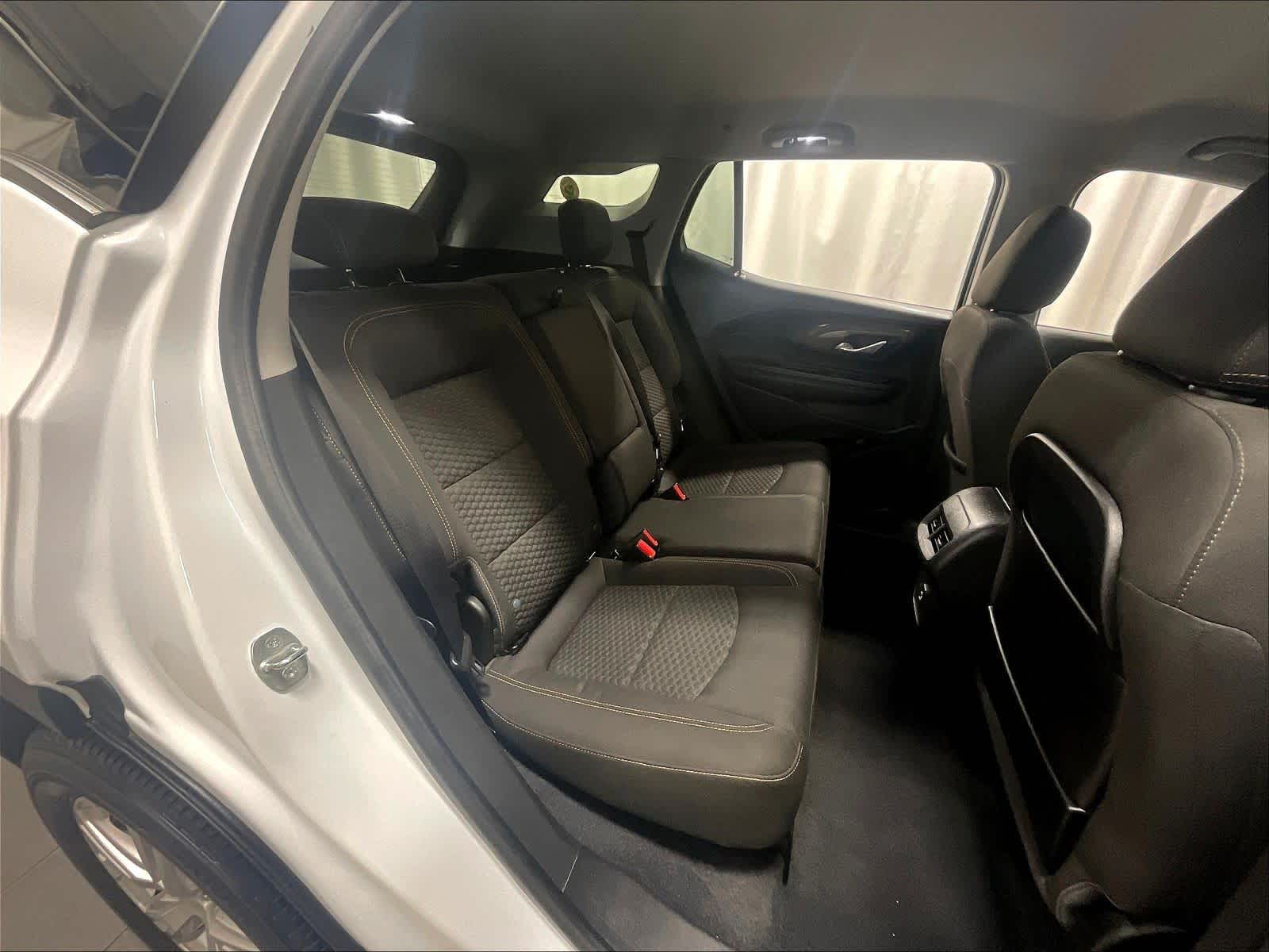 2020 GMC Terrain SLE - Photo 16