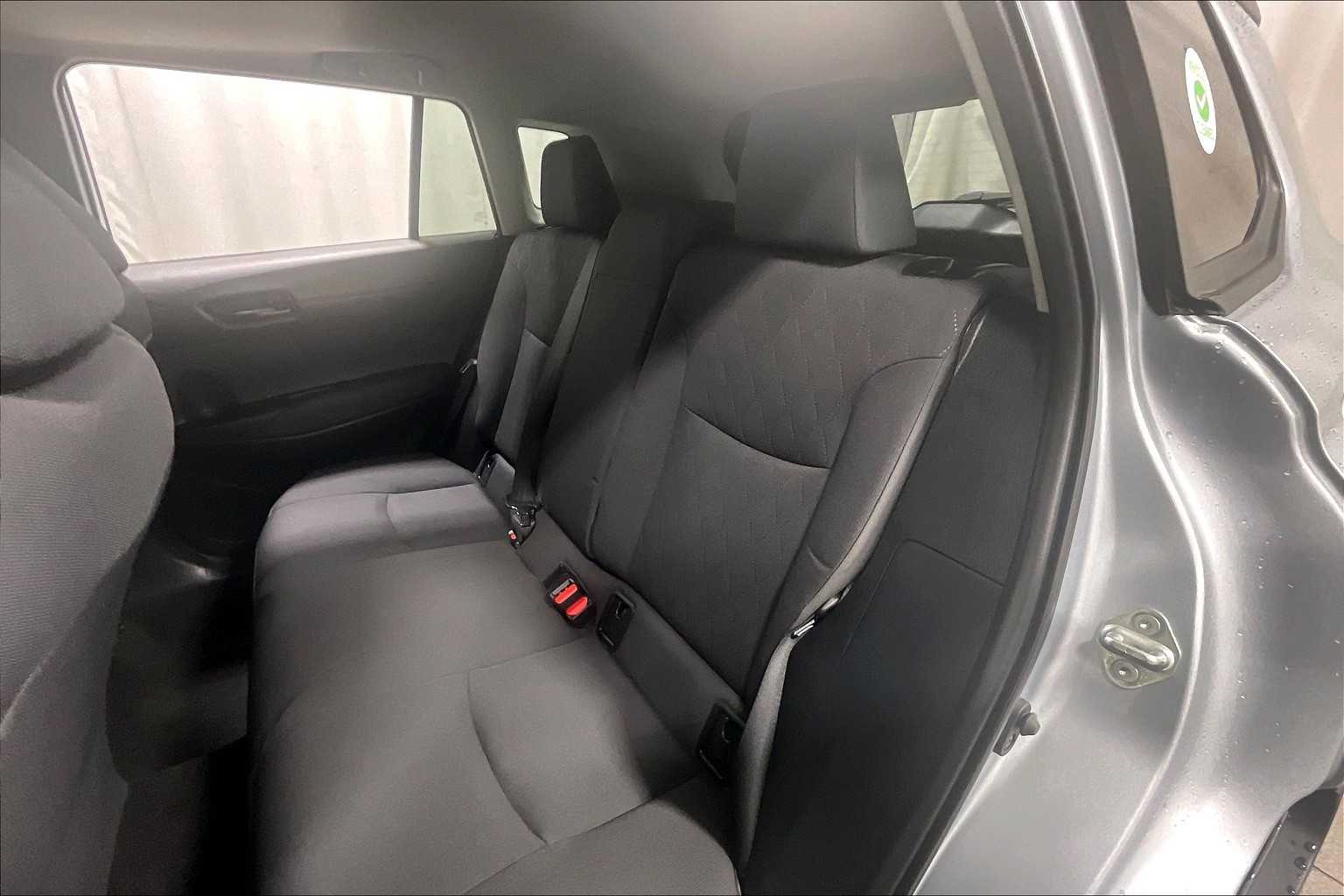 2023 Toyota Corolla Cross LE - Photo 15