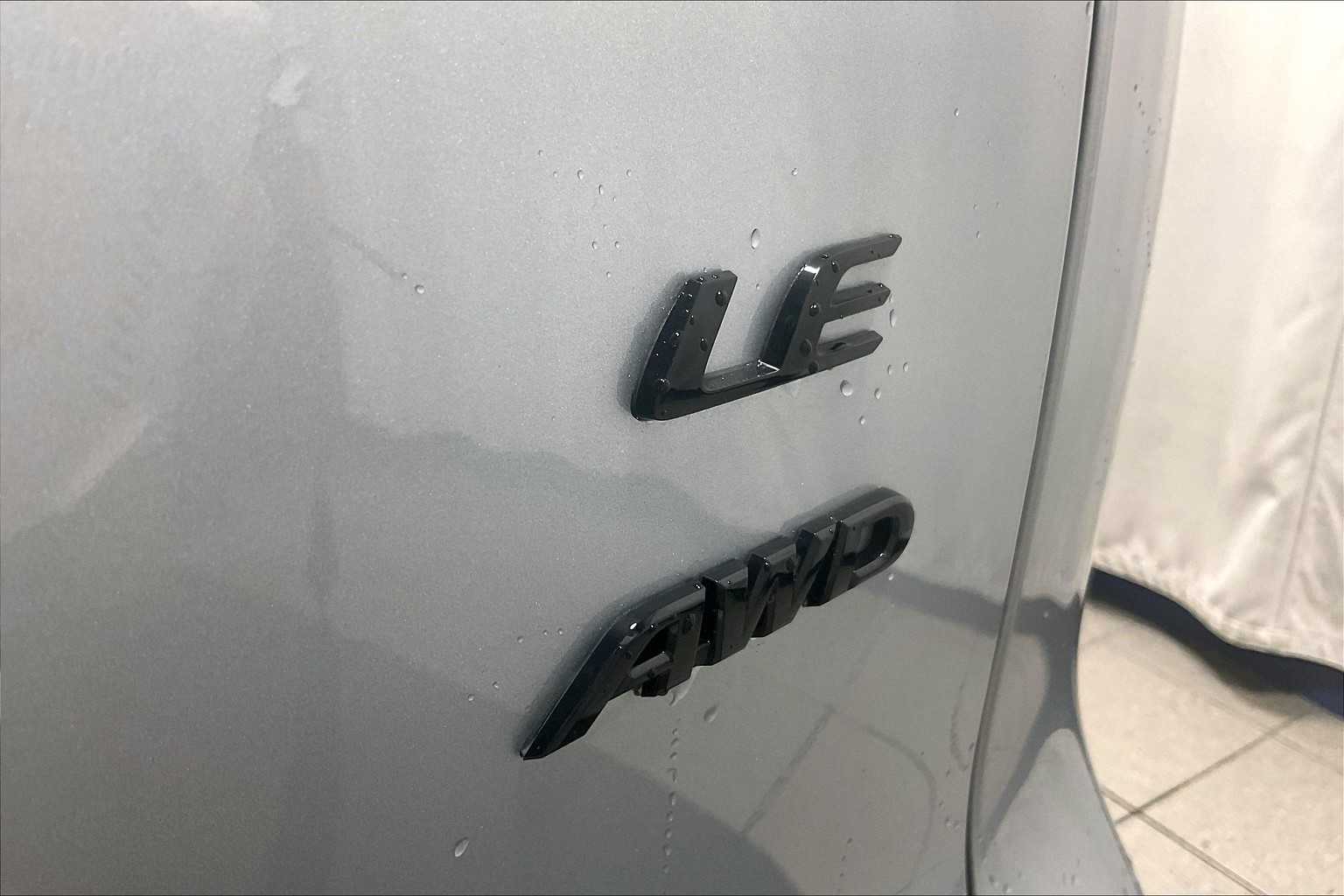2023 Toyota Corolla Cross LE - Photo 30