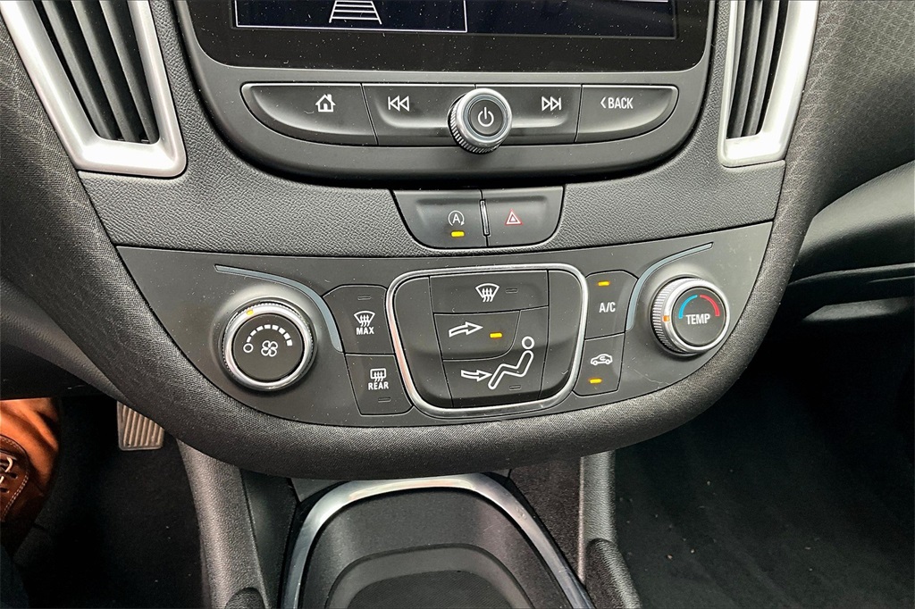2021 Chevrolet Malibu LS - Photo 25