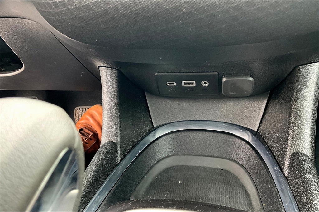2021 Chevrolet Malibu LS - Photo 26