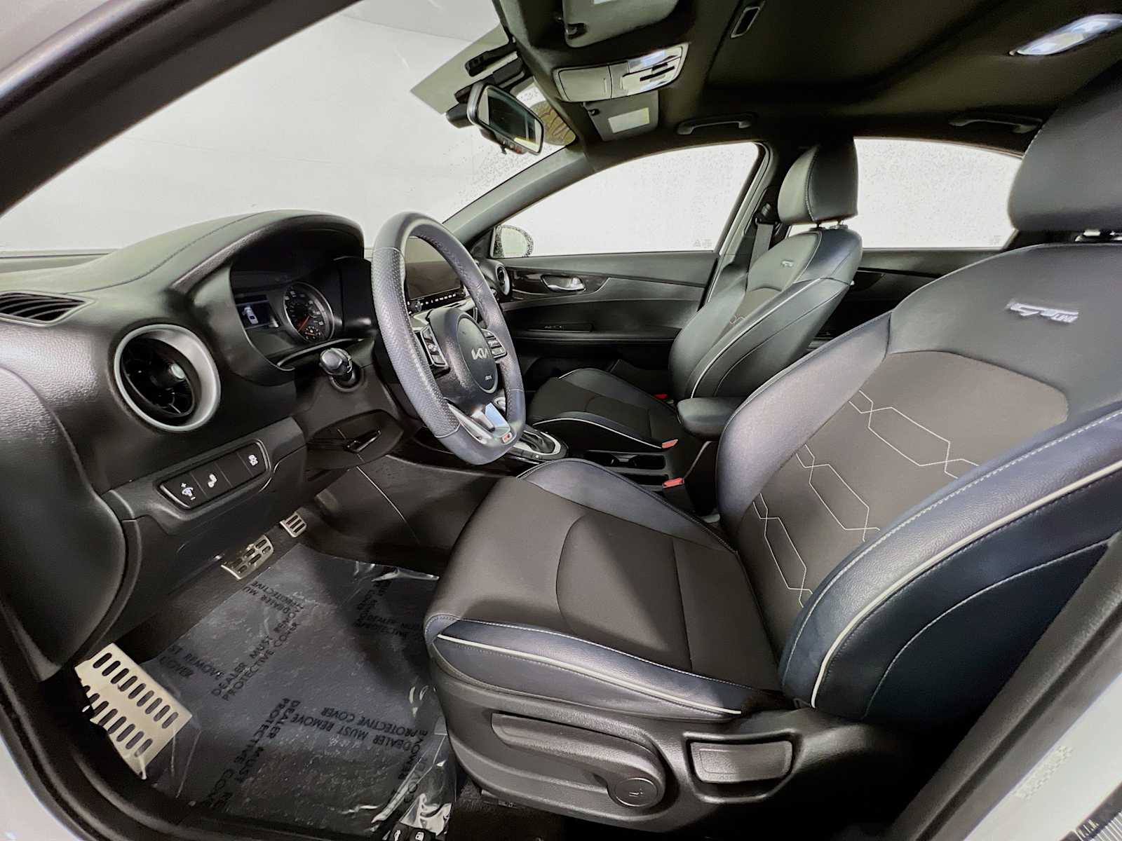 2023 Kia Forte GT-Line - Photo 20
