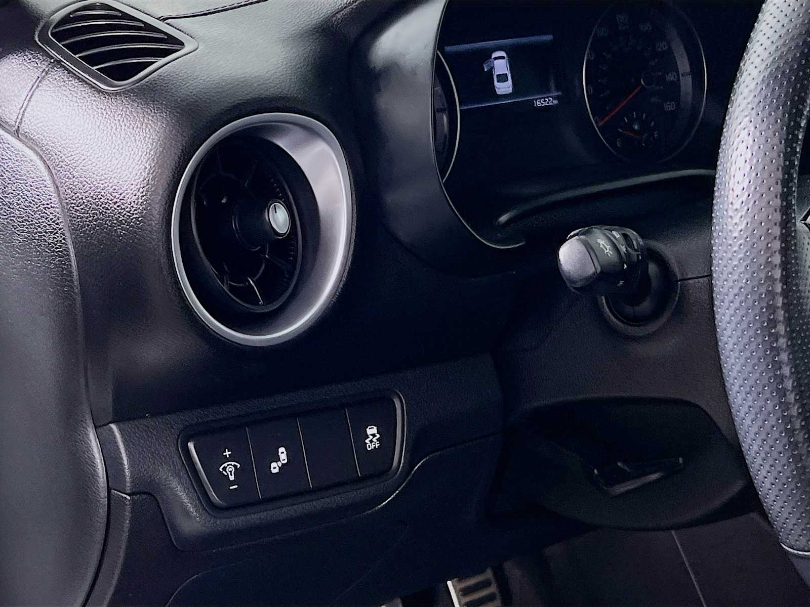 2023 Kia Forte GT-Line - Photo 10