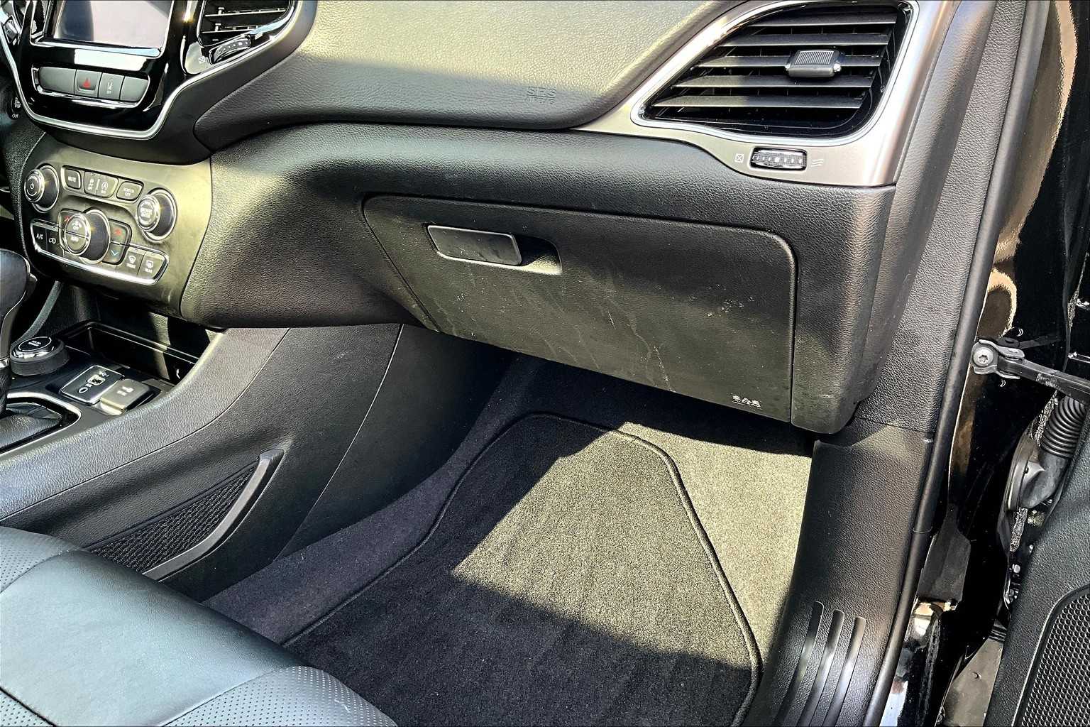2022 Jeep Cherokee Limited - Photo 13
