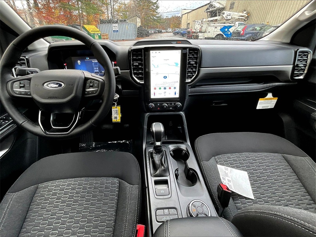 2025 Ford Ranger XLT - Photo 6