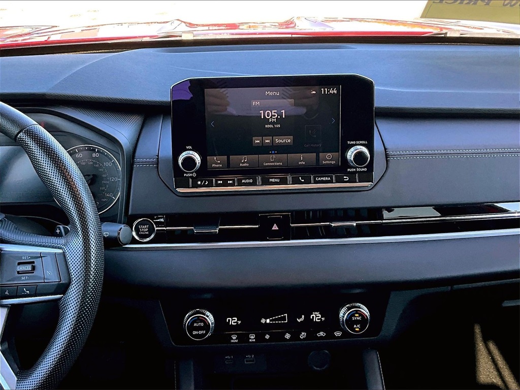 2024 Mitsubishi Outlander ES - Photo 19