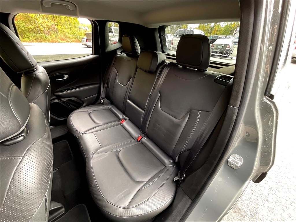 2021 Jeep Renegade Limited - Photo 25