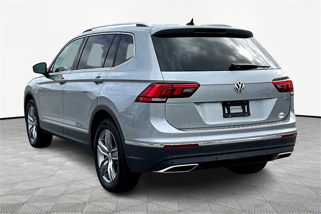 2020 Volkswagen Tiguan 2.0T SEL - Photo 4