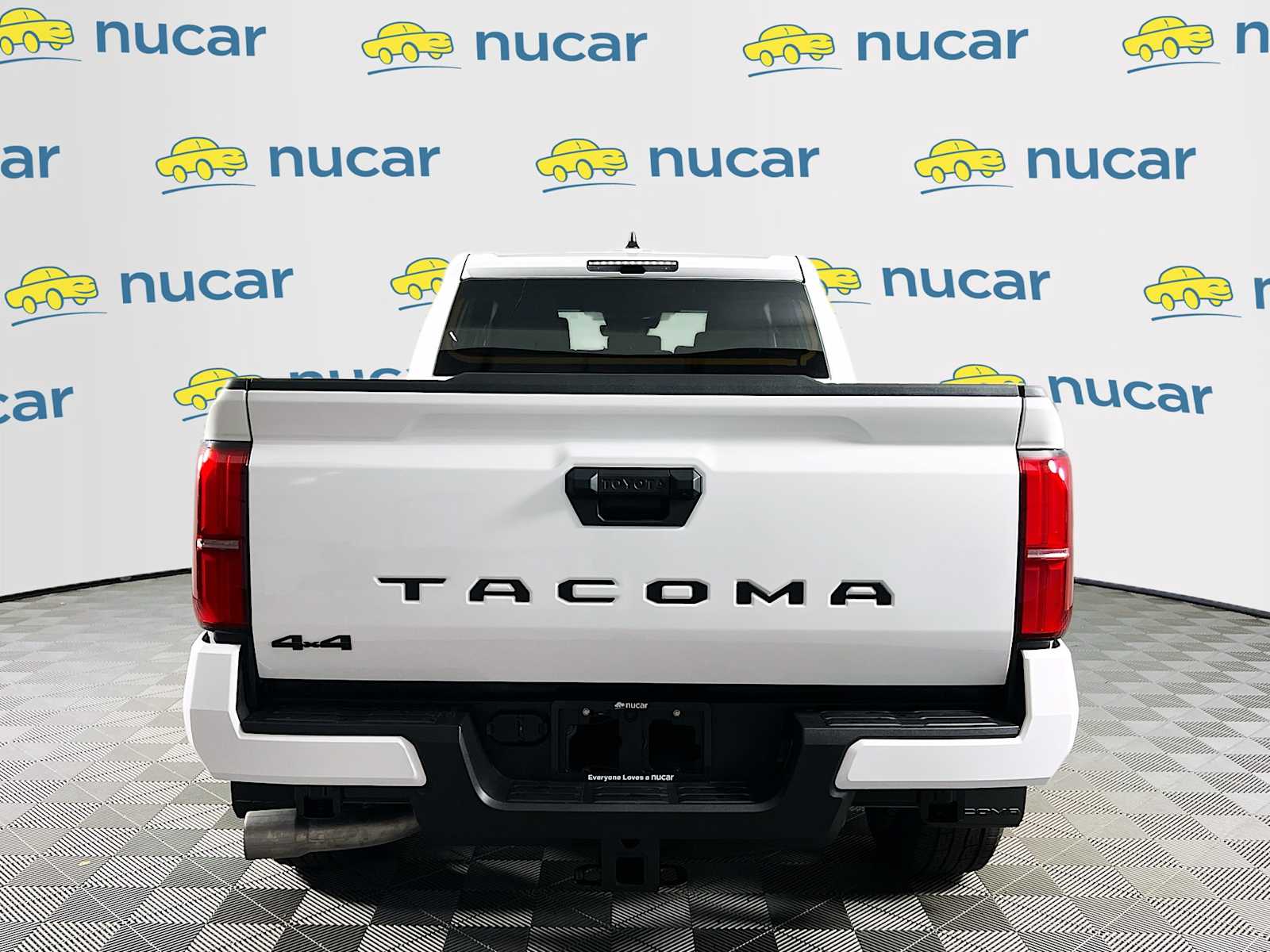 2025 Toyota Tacoma TRD Sport - Photo 5