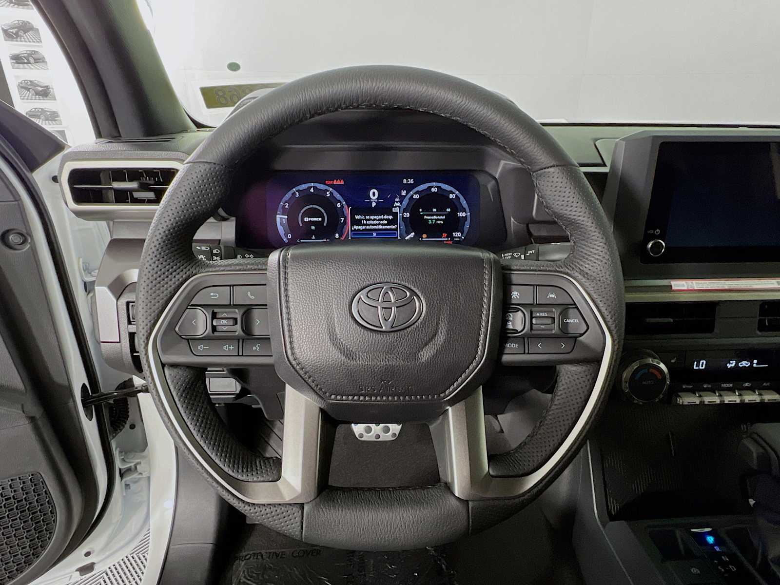 2025 Toyota Tacoma TRD Sport - Photo 7