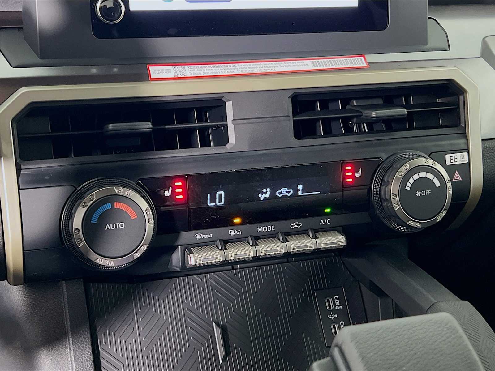 2025 Toyota Tacoma TRD Sport - Photo 10