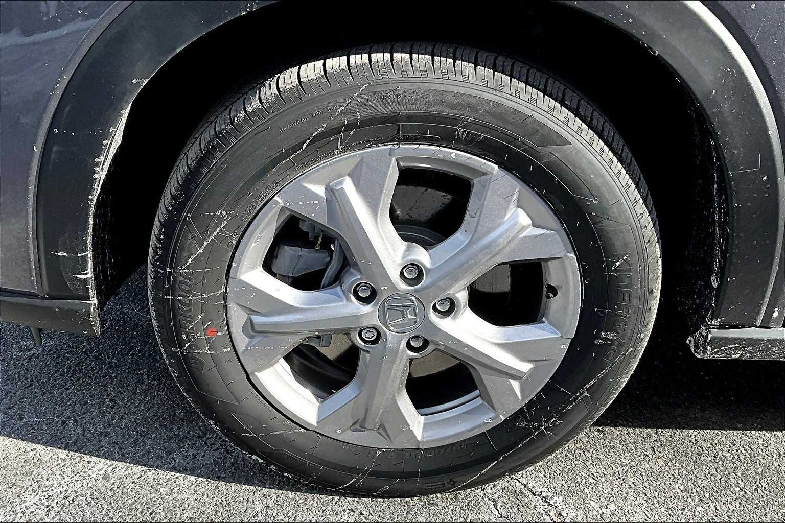 2025 Honda HR-V LX - Photo 8