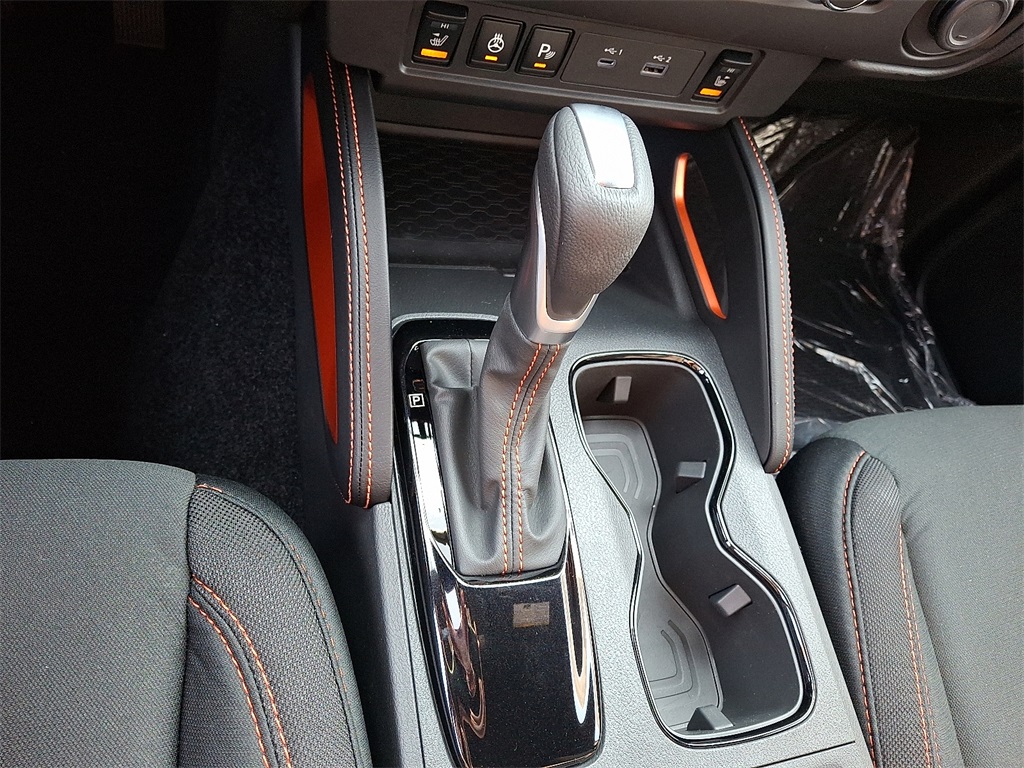 2025 Nissan Frontier PRO-4X - Photo 10