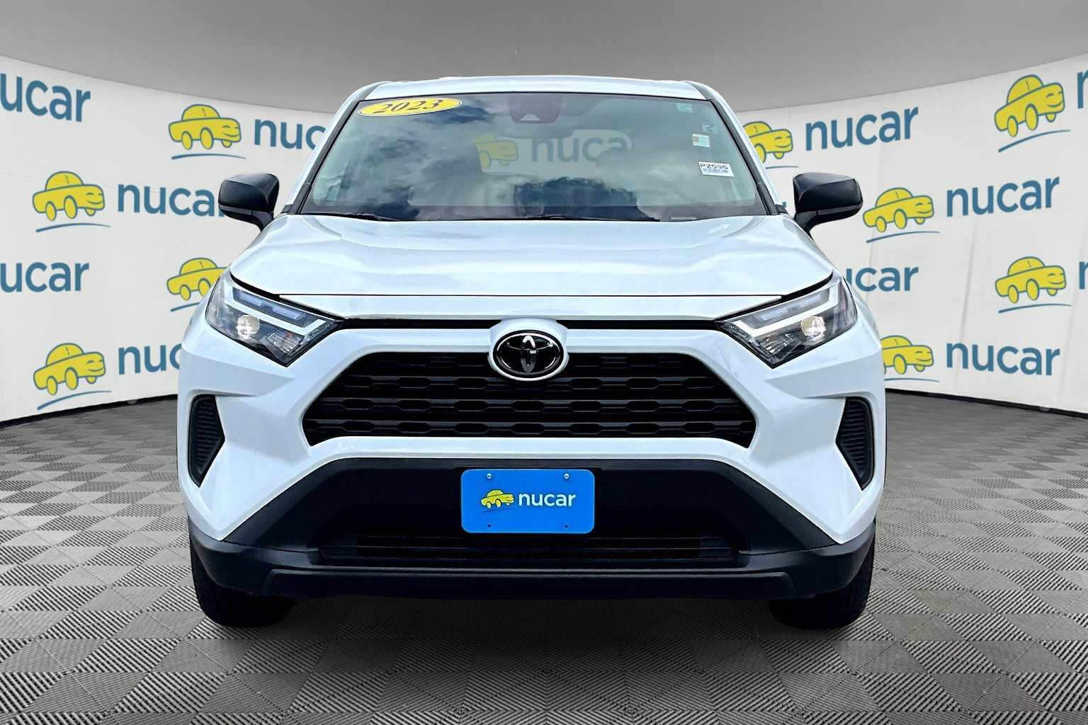 2023 Toyota RAV4 LE - Photo 2