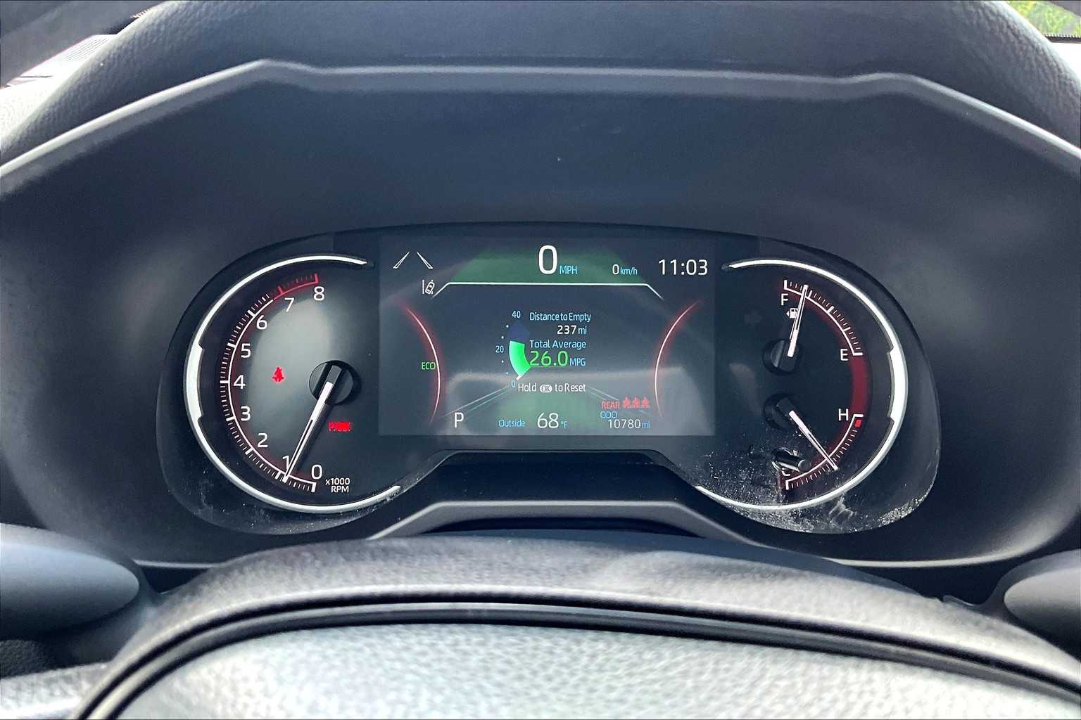 2023 Toyota RAV4 LE - Photo 25