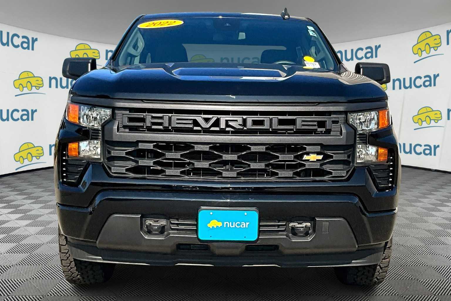 2022 Chevrolet Silverado 1500 Custom - Photo 2
