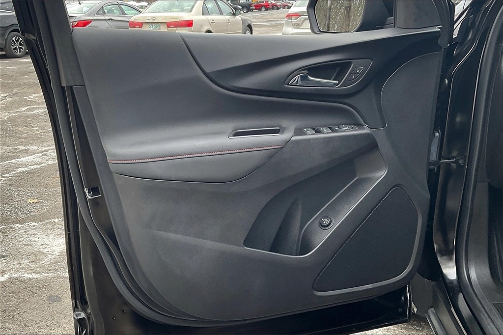 2022 Chevrolet Equinox RS - Photo 8