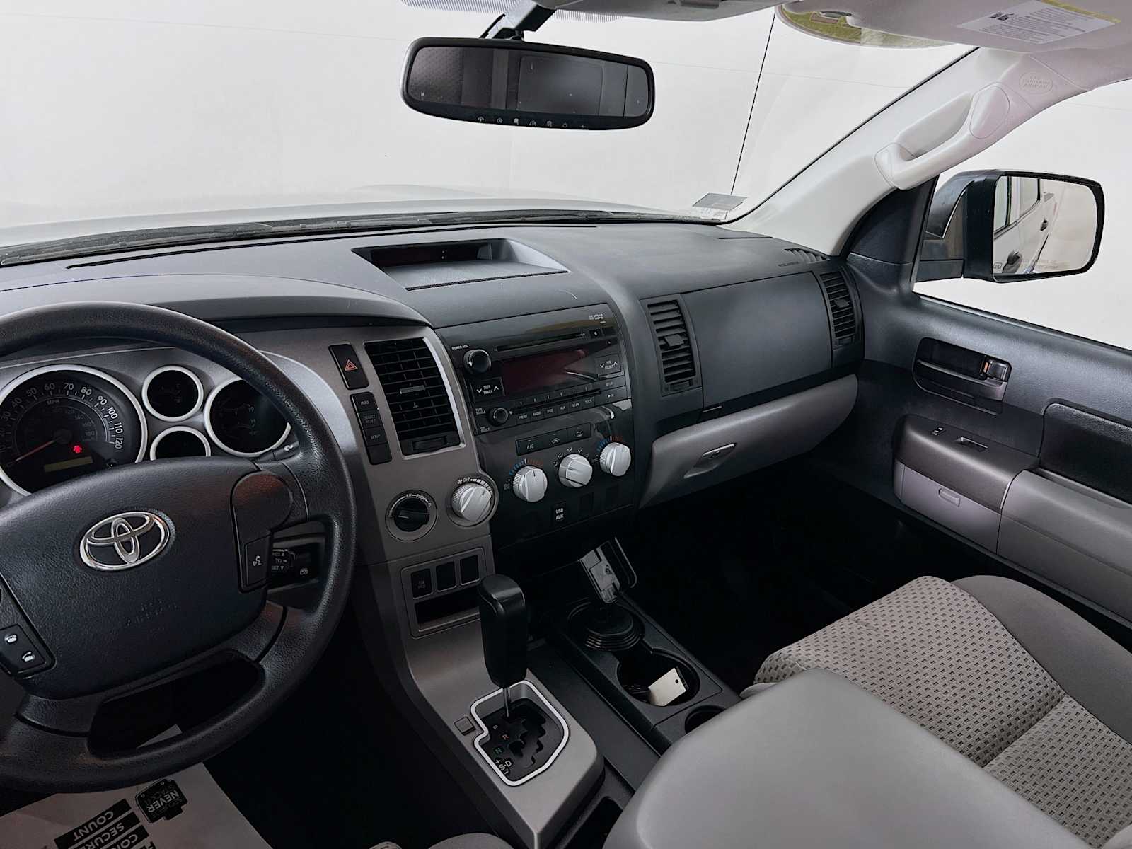 2012 Toyota Tundra  - Photo 21