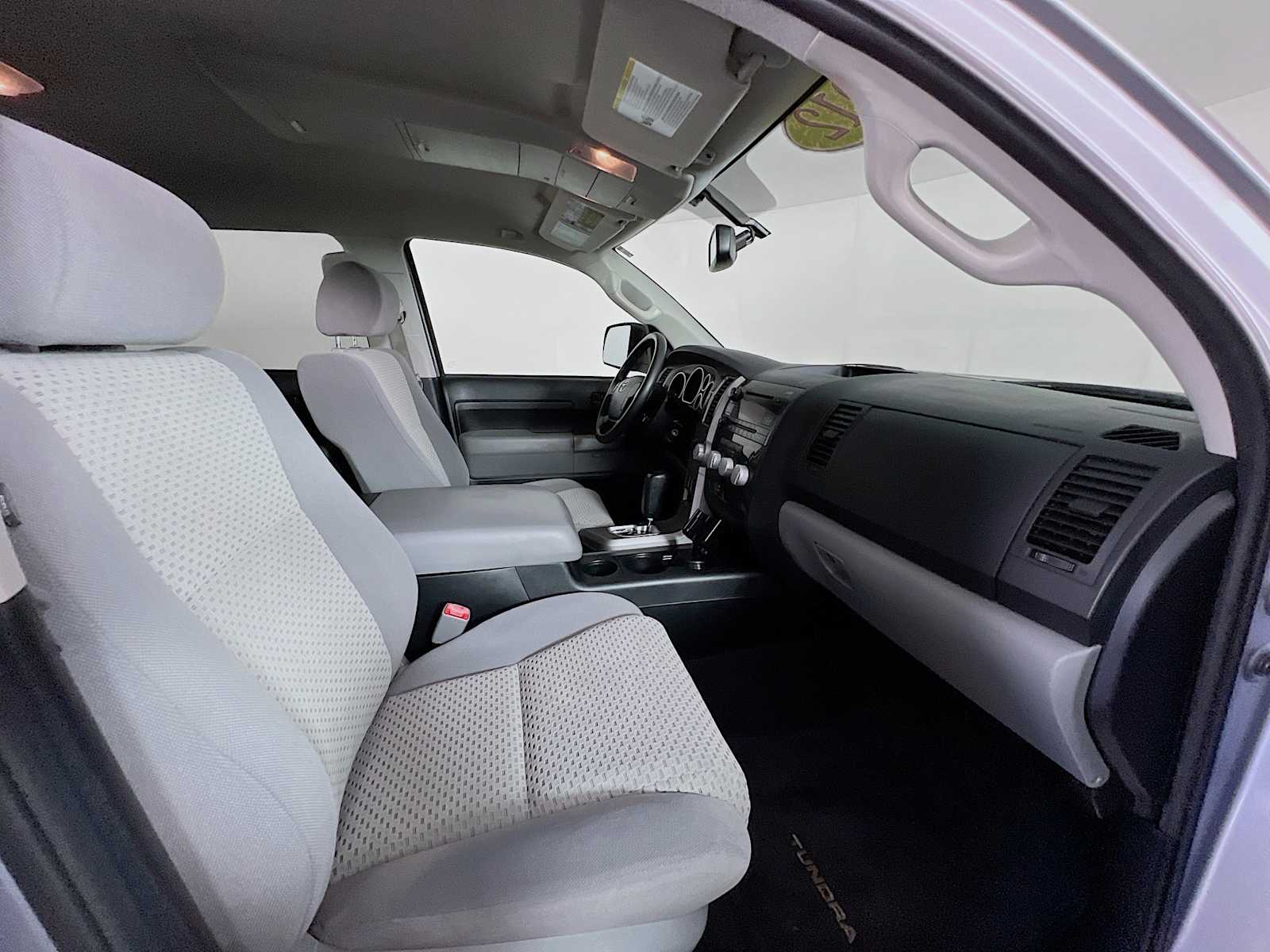 2012 Toyota Tundra  - Photo 25