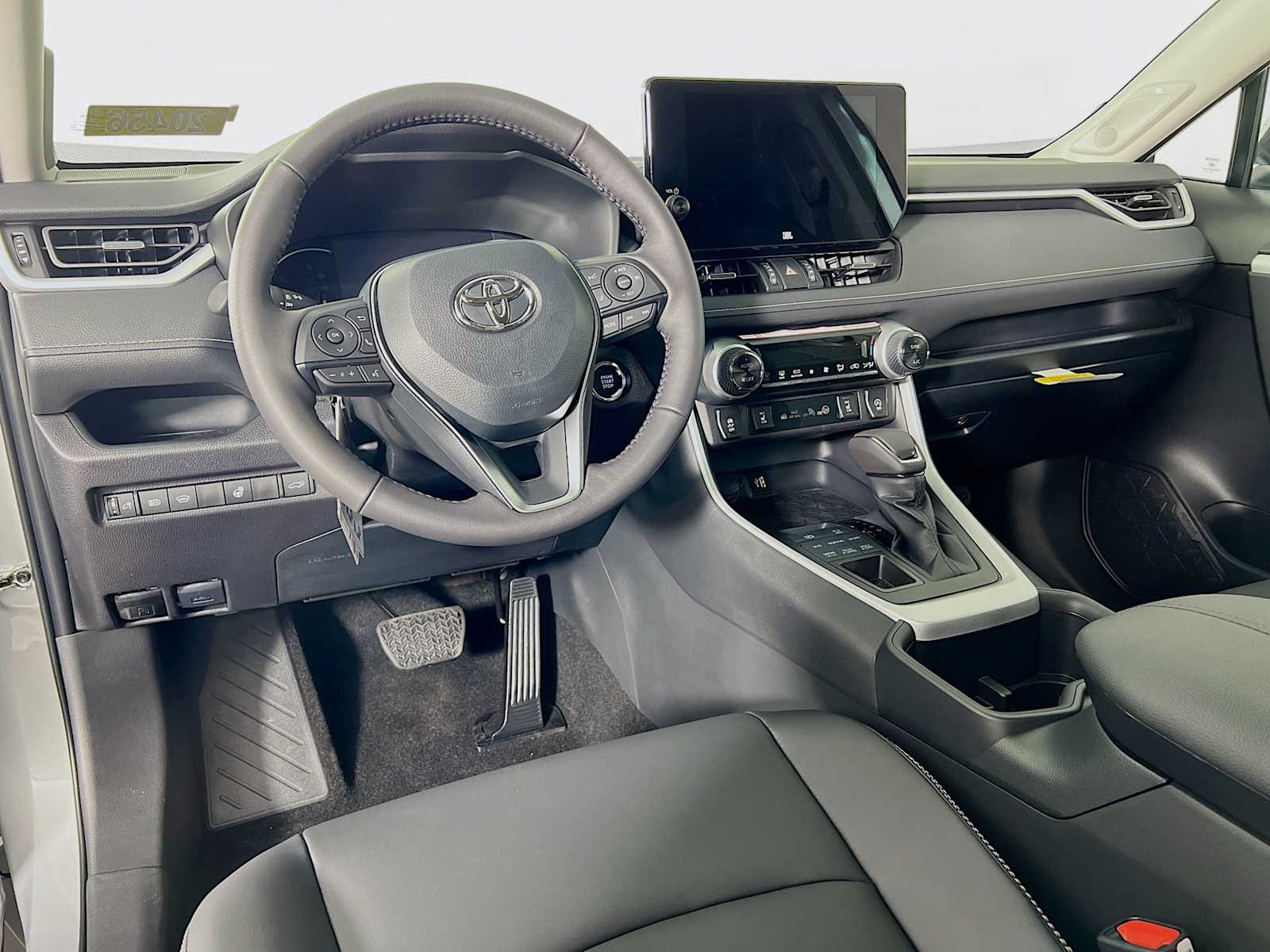 2025 Toyota RAV4 XLE Premium - Photo 6