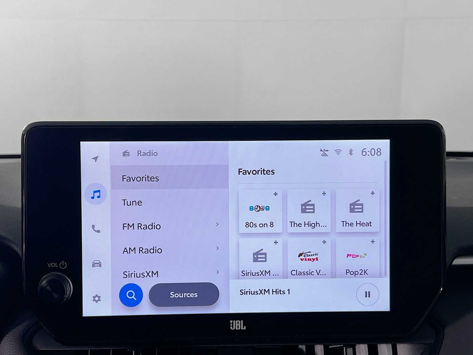 2025 Toyota RAV4 XLE Premium - Photo 8