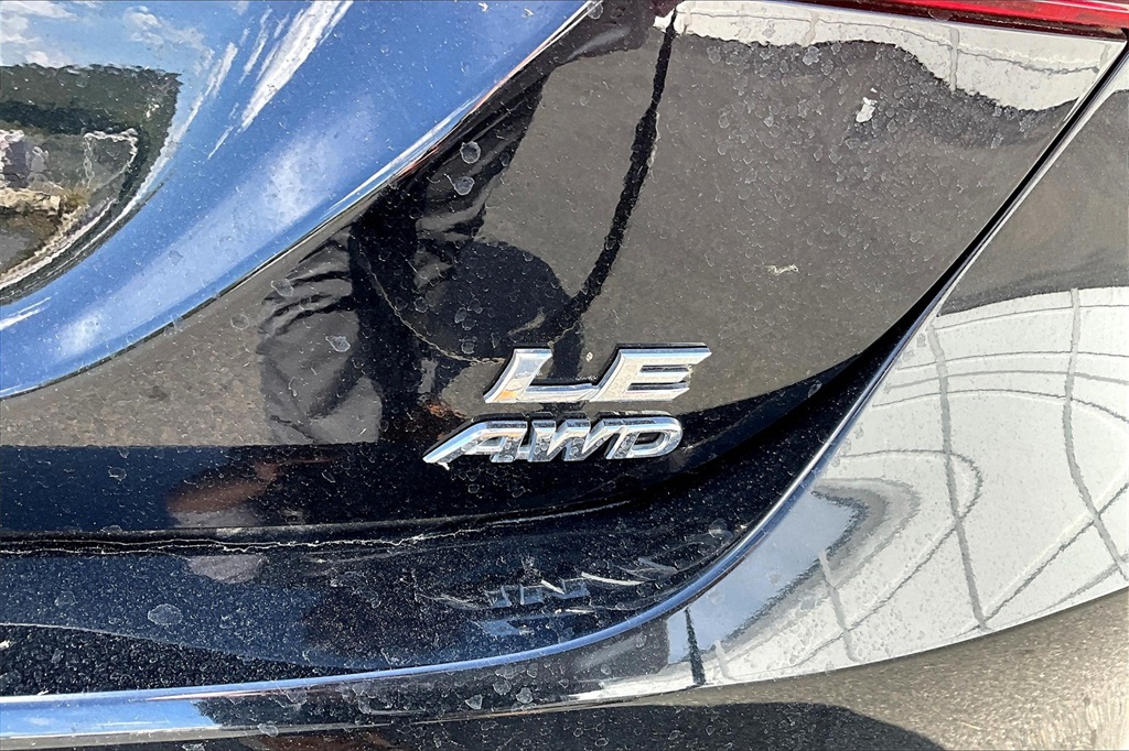 2023 Toyota Camry LE - Photo 28