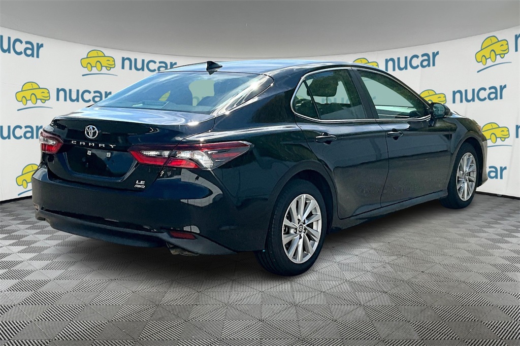 2023 Toyota Camry LE - Photo 6