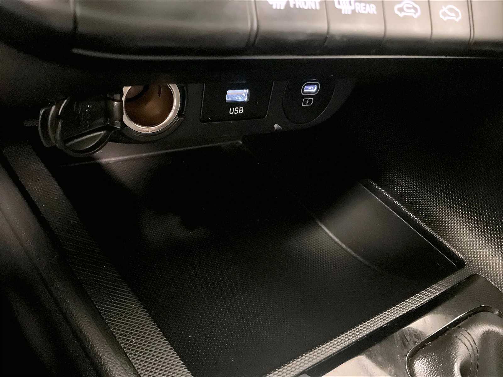 2024 Hyundai Elantra SEL - Photo 26