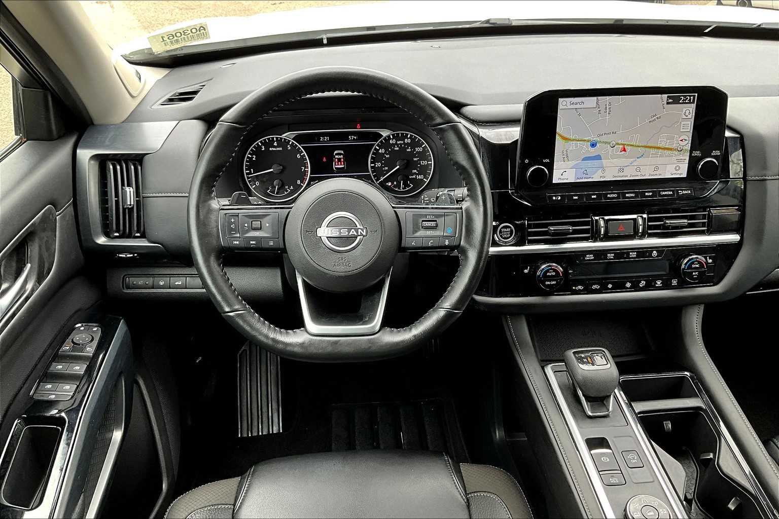 2024 Nissan Pathfinder SL - Photo 18
