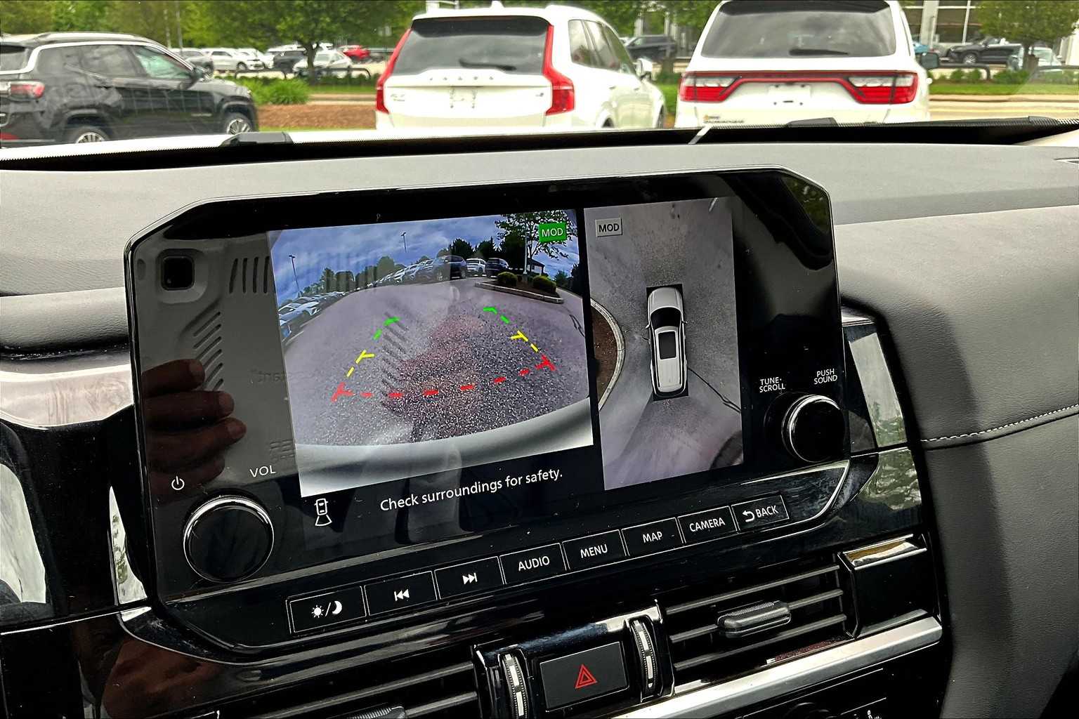 2024 Nissan Pathfinder SL - Photo 20