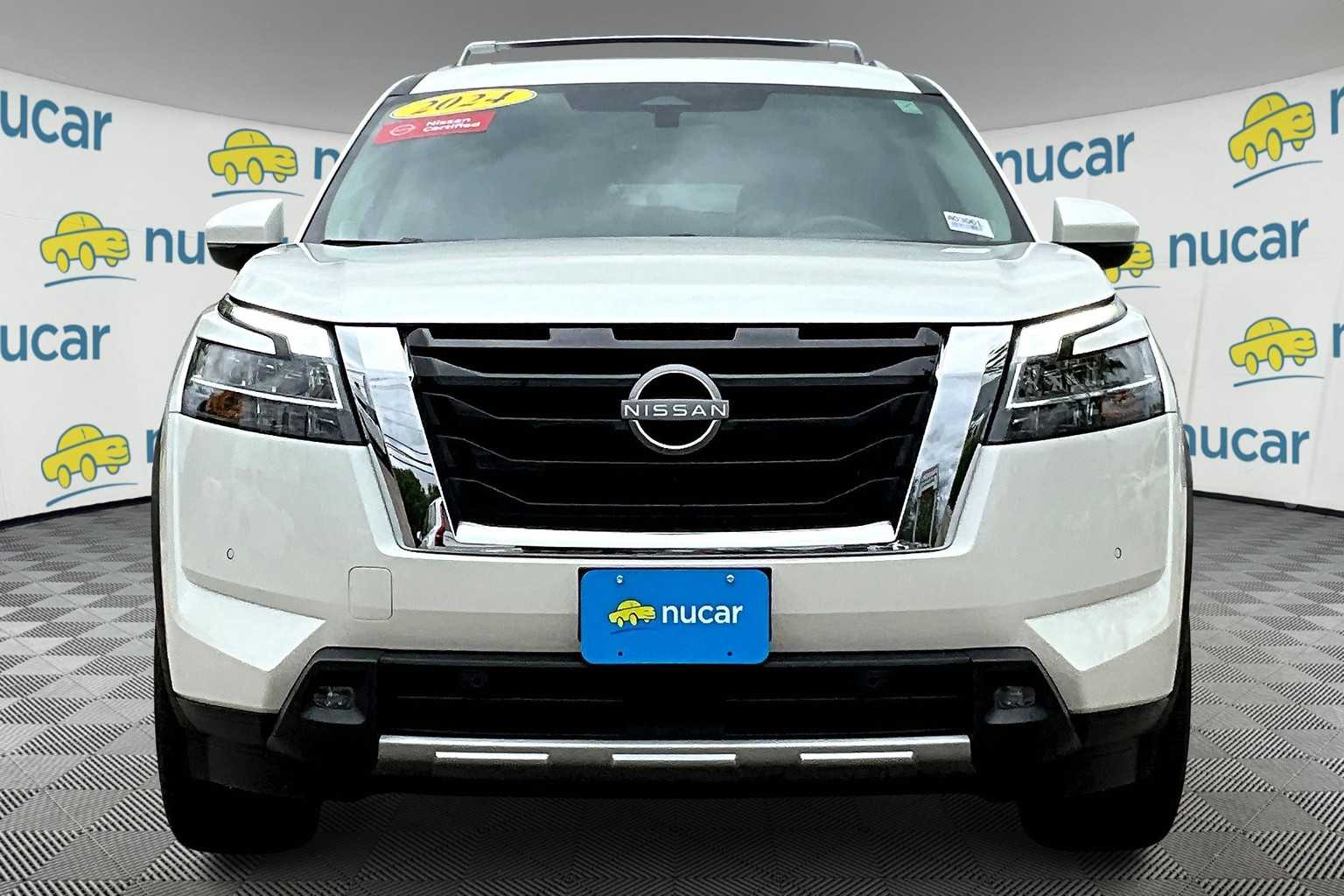 2024 Nissan Pathfinder SL - Photo 2