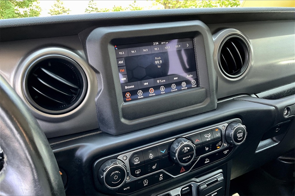 2022 Jeep Gladiator Sport - Photo 18