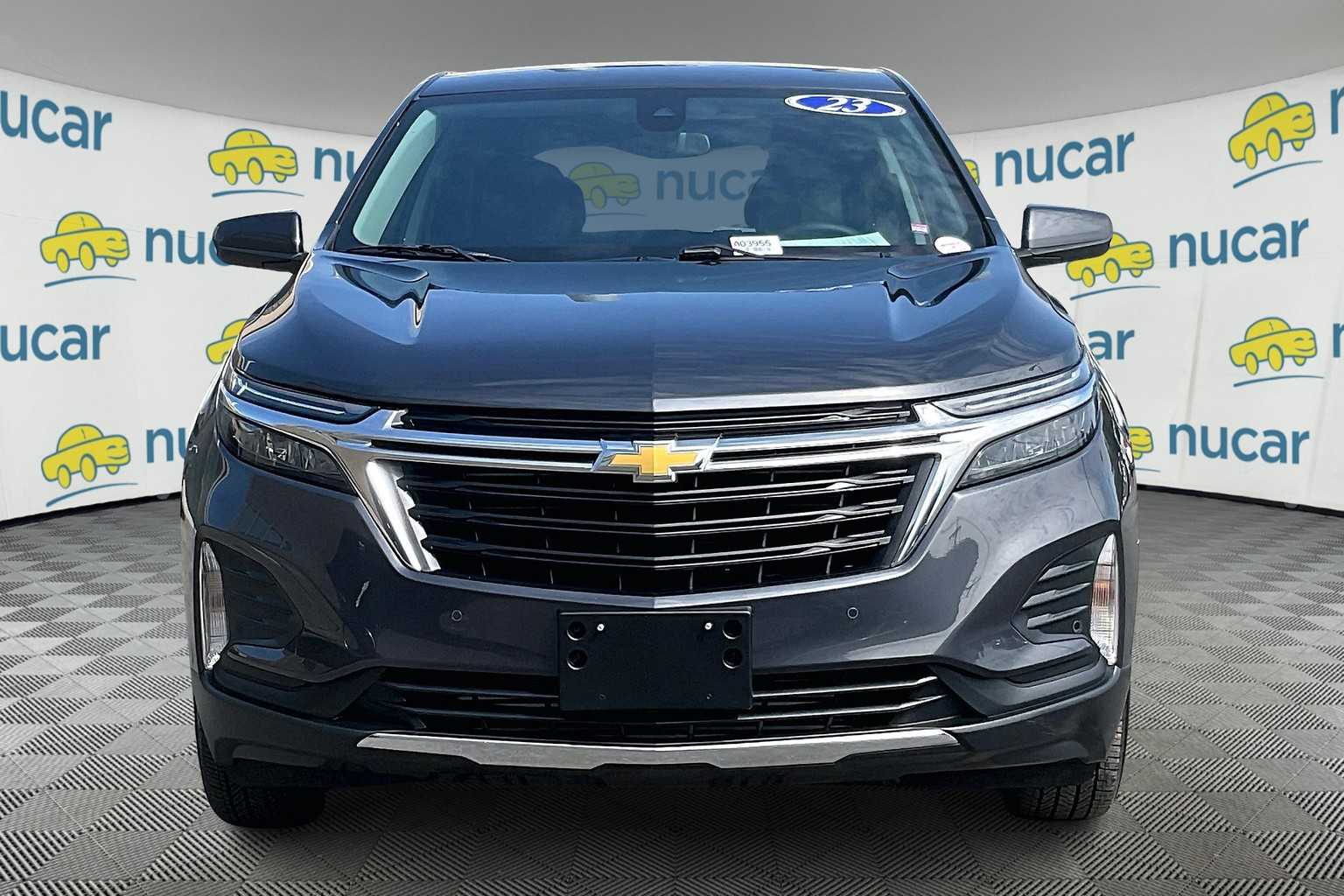 2023 Chevrolet Equinox LT - Photo 2