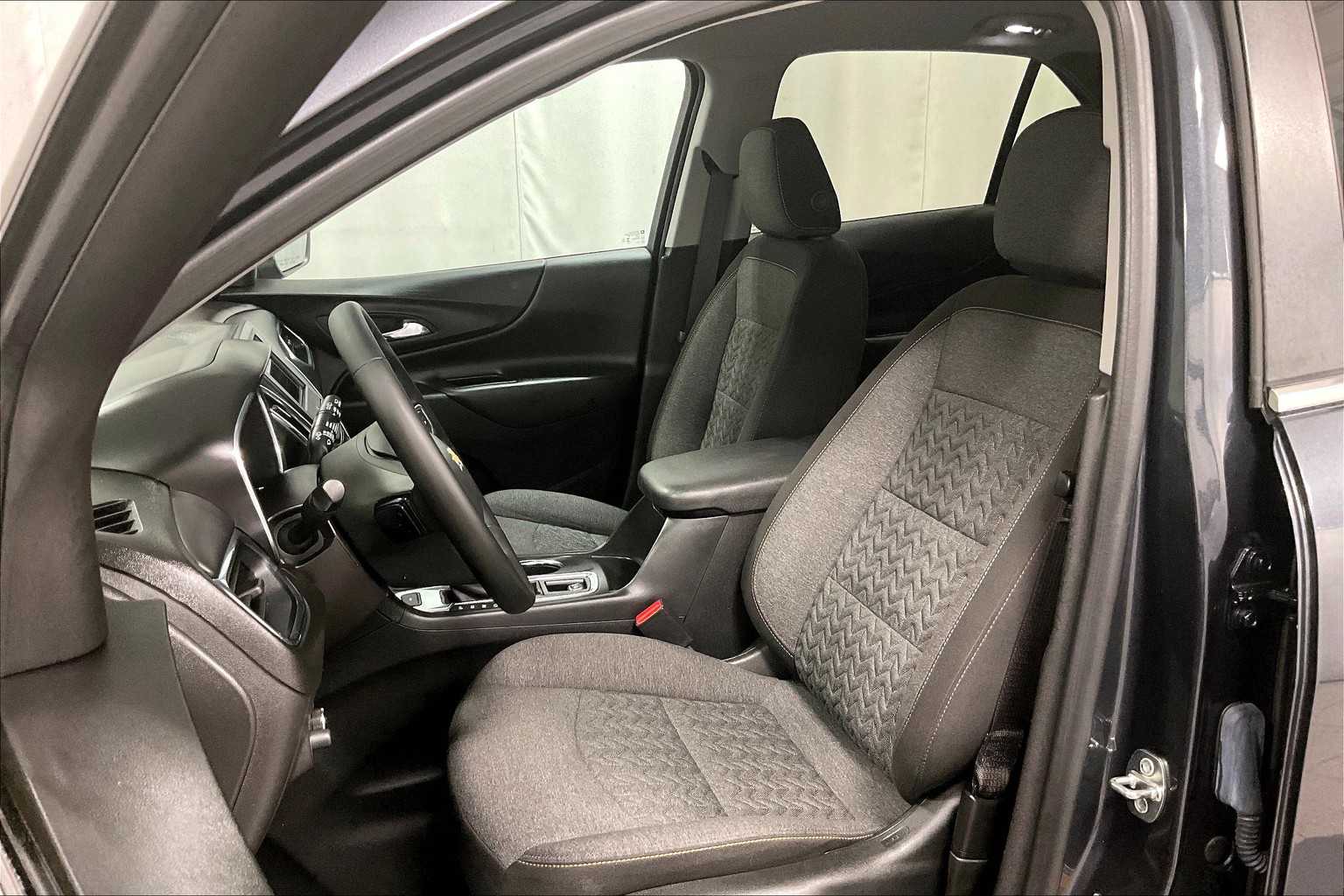 2023 Chevrolet Equinox LT - Photo 10