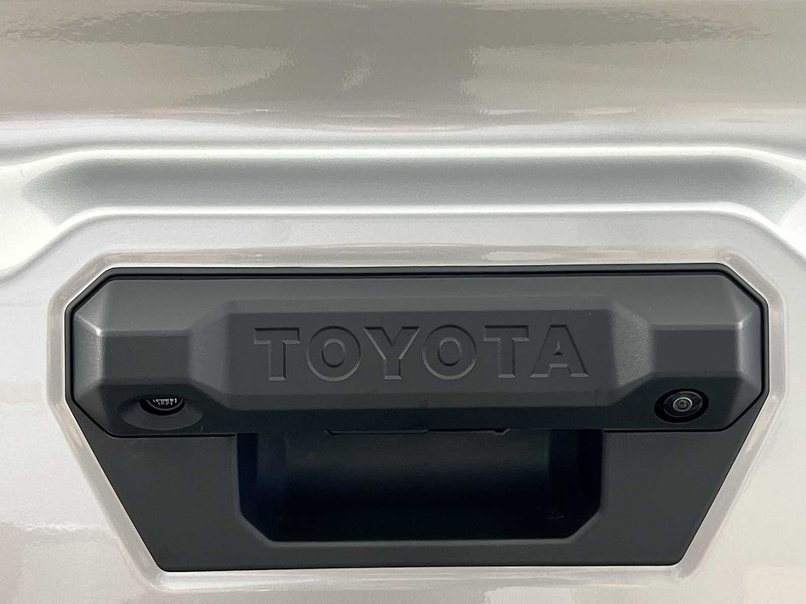 2025 Toyota Tacoma Trailhunter Hybrid - Photo 17