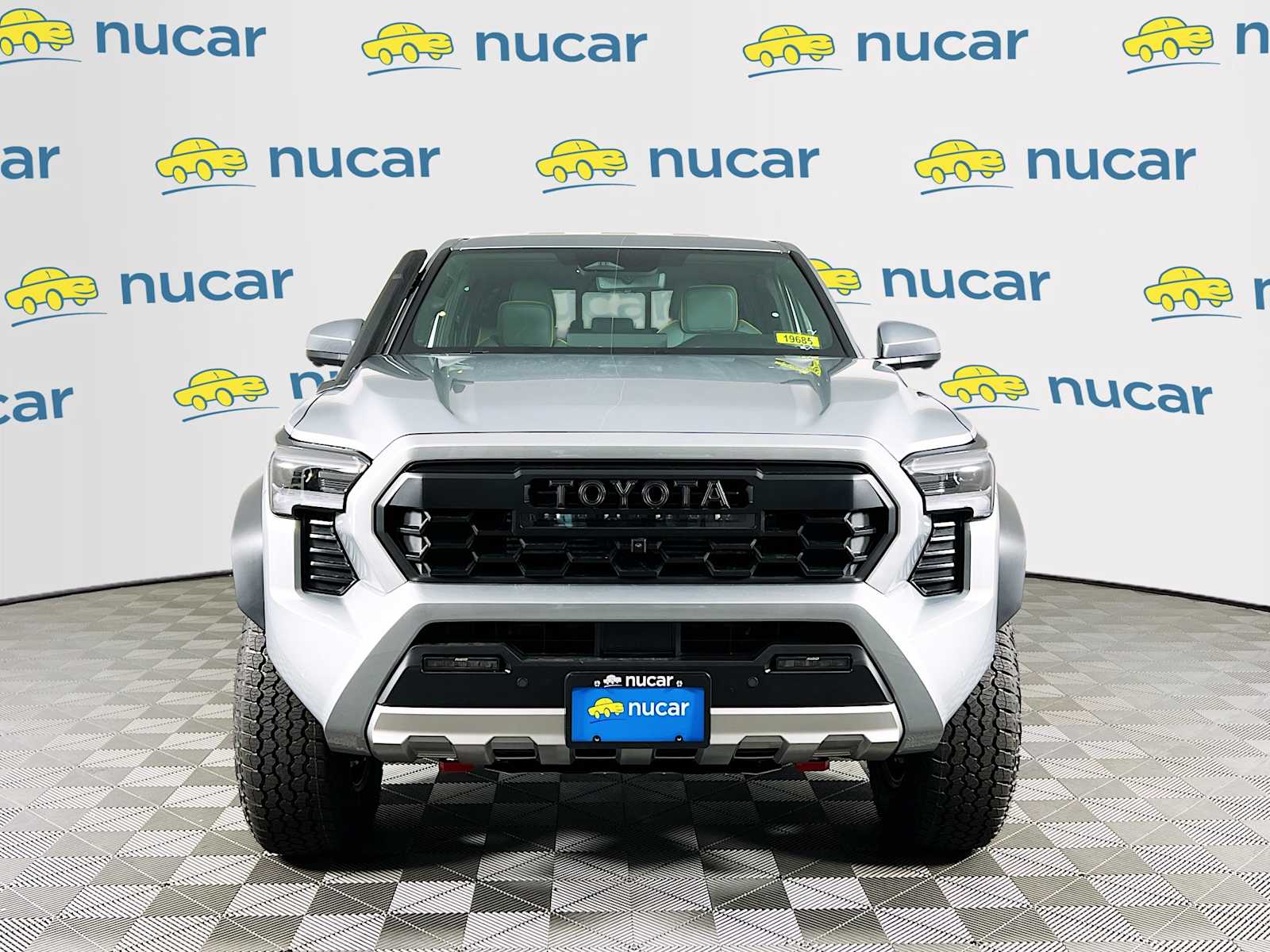 2025 Toyota Tacoma Trailhunter Hybrid - Photo 2