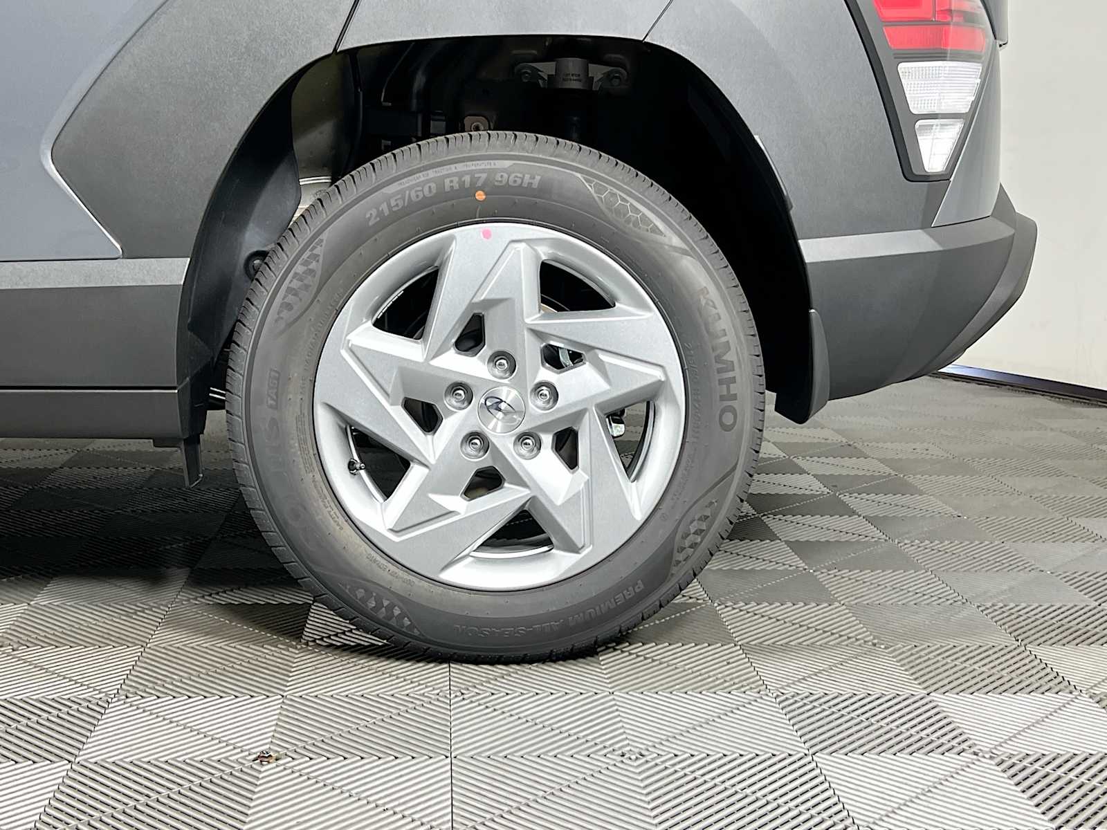 2026 Hyundai Kona SE - Photo 18