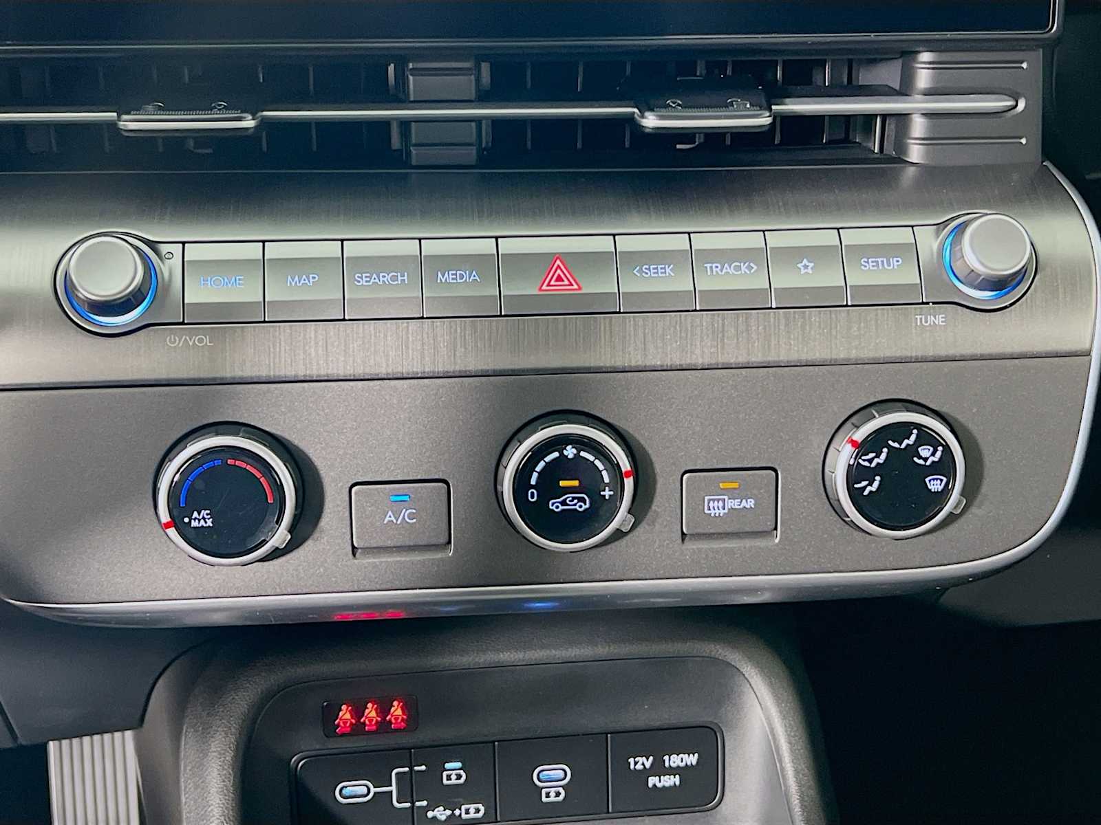 2026 Hyundai Kona SE - Photo 10