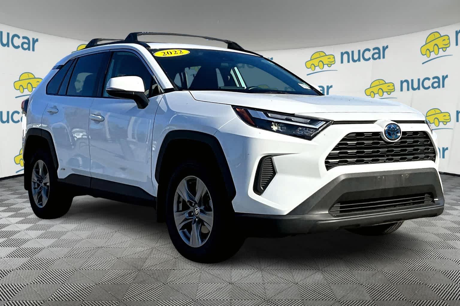 2022 Toyota RAV4 Hybrid XLE
