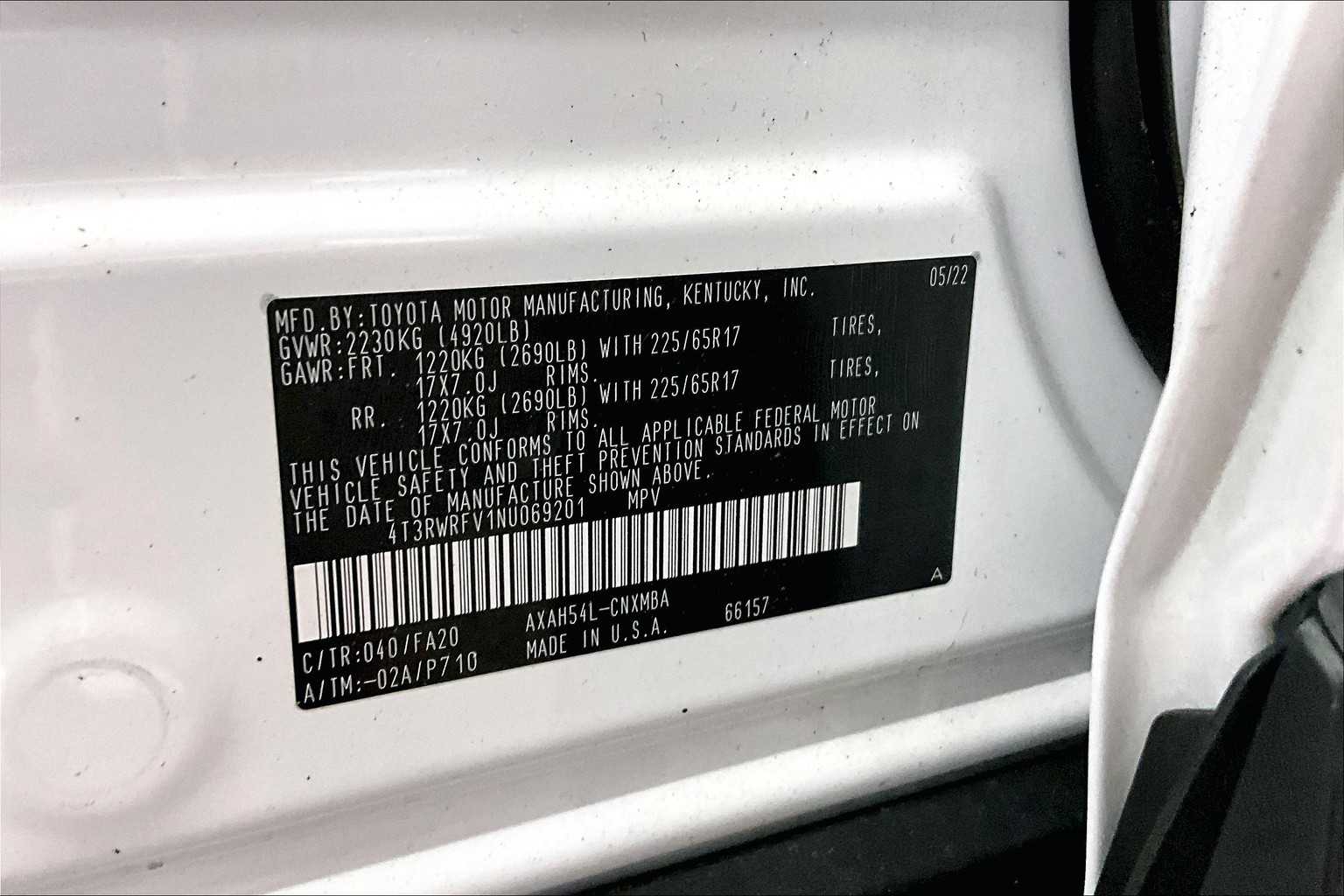 2022 Toyota RAV4 Hybrid XLE - Photo 65