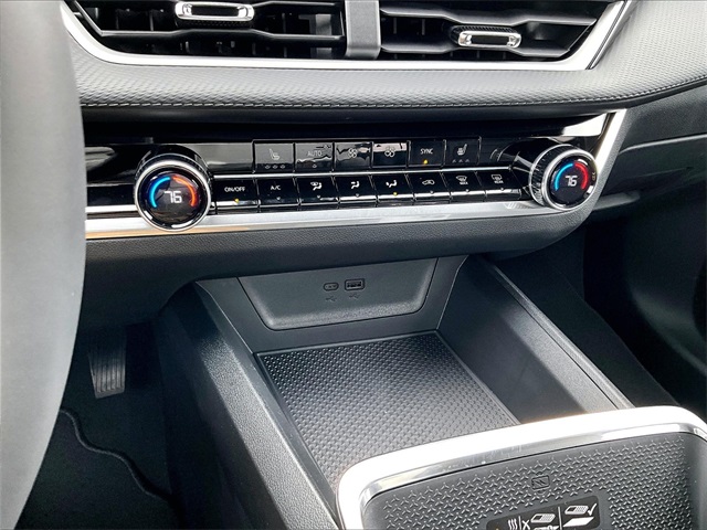 2026 Chevrolet Equinox LT - Photo 15