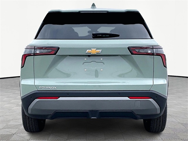 2026 Chevrolet Equinox LT - Photo 5