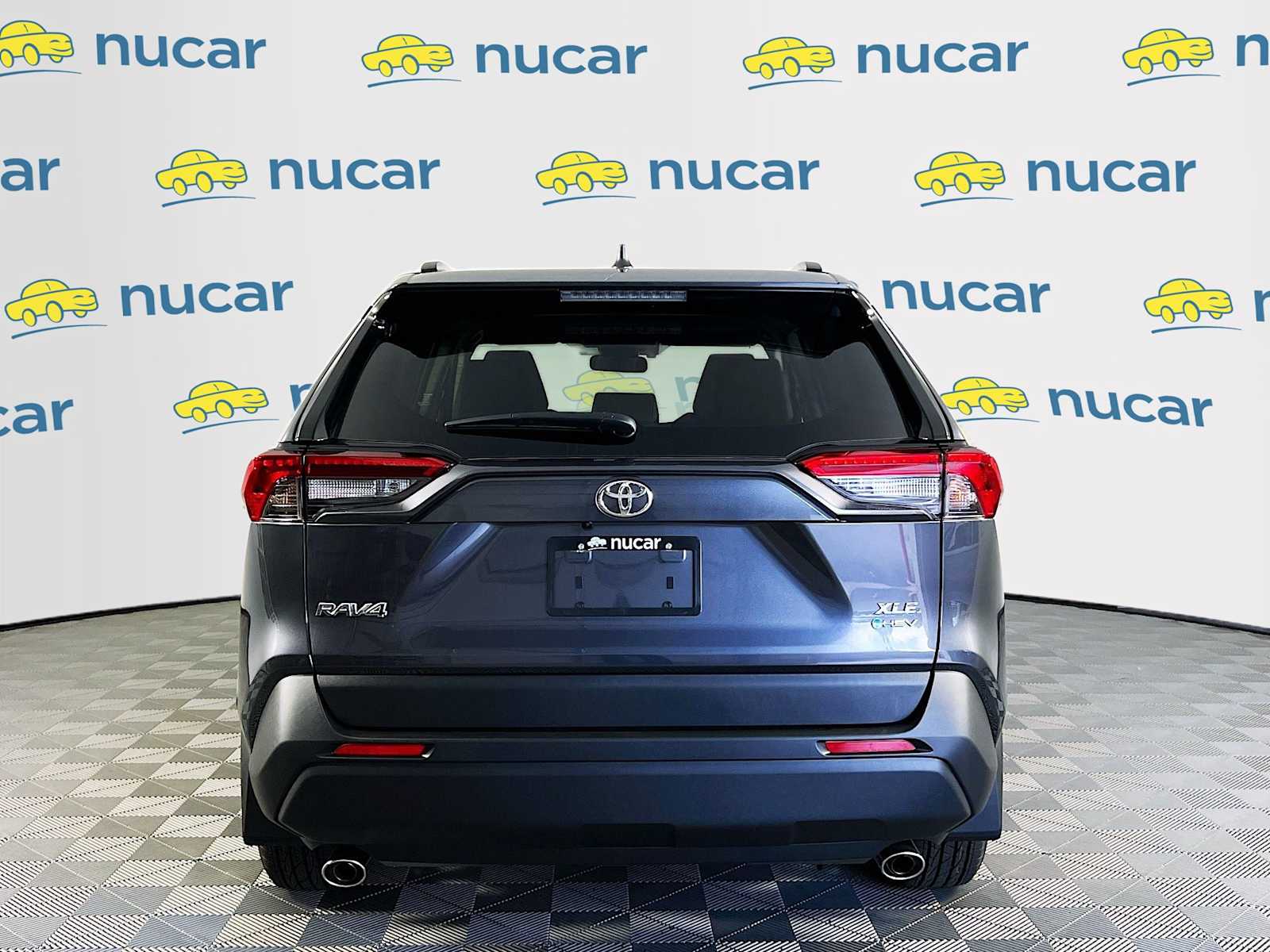 2025 Toyota RAV4 Hybrid XLE - Photo 5