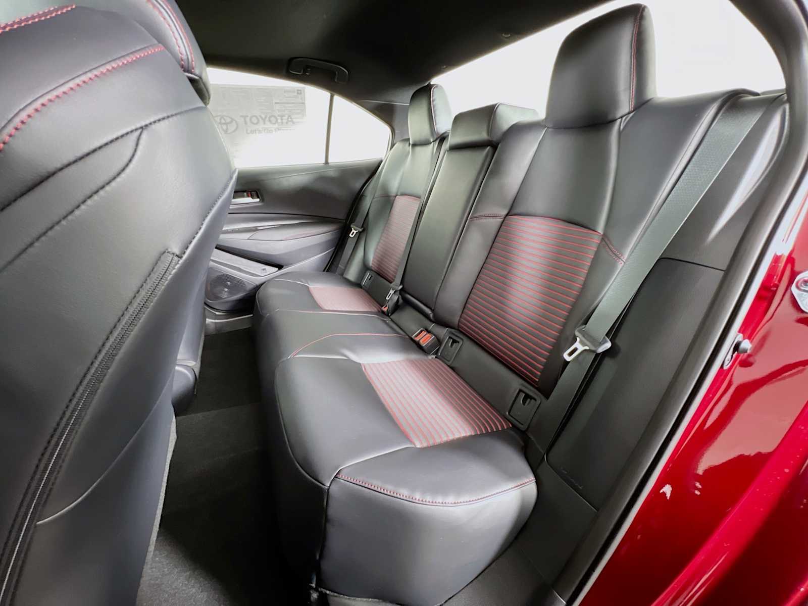 2026 Toyota Corolla XSE - Photo 13