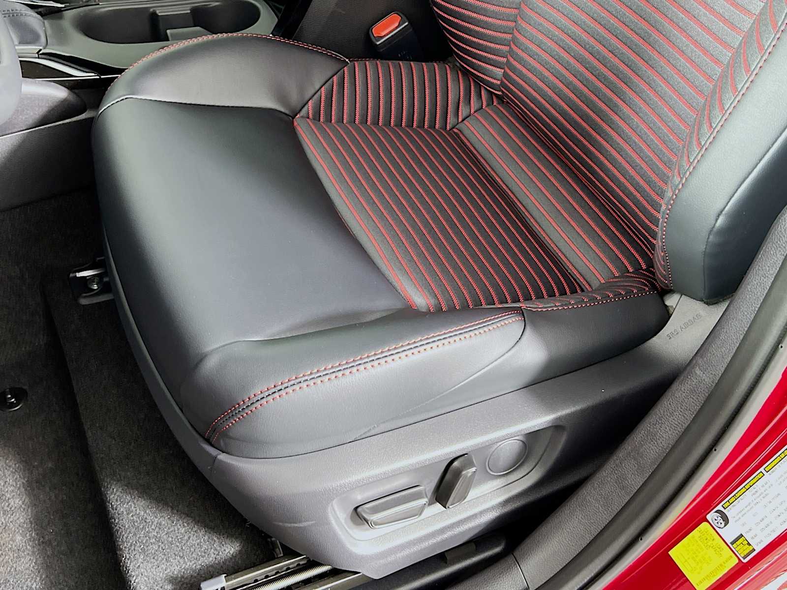 2026 Toyota Corolla XSE - Photo 16