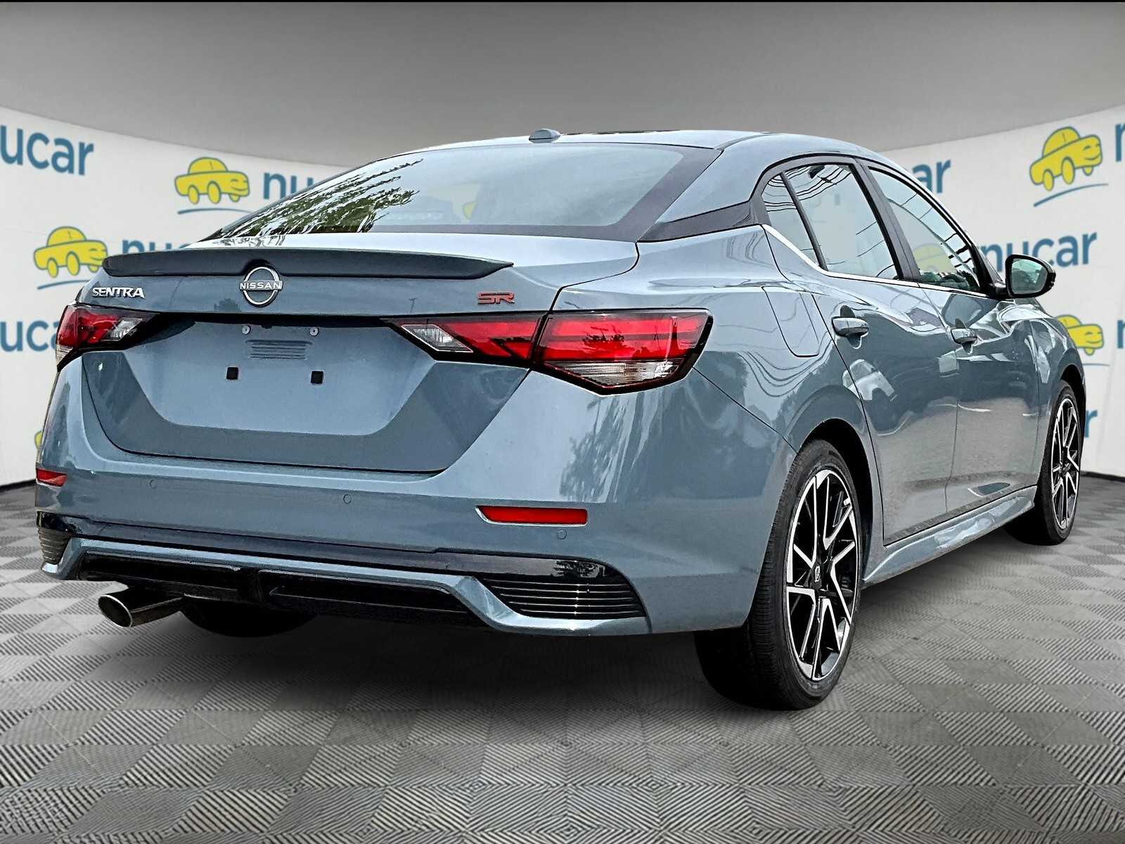 2025 Nissan Sentra SR - Photo 7