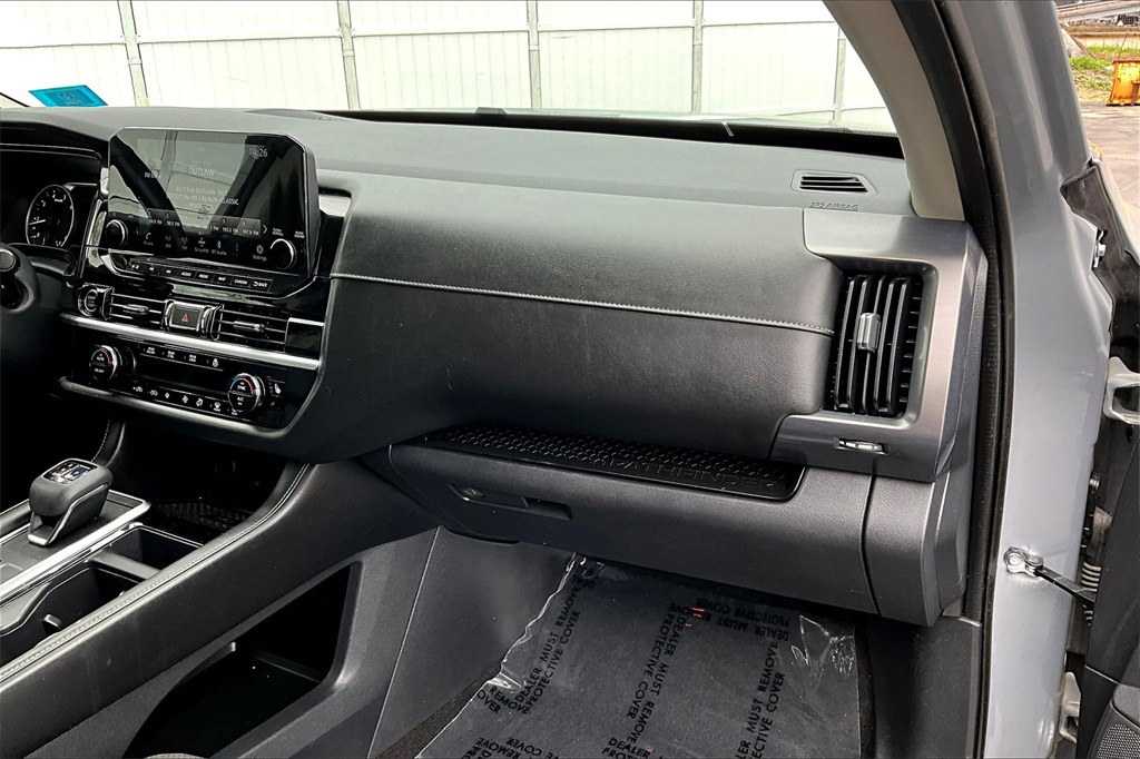 2022 Nissan Pathfinder SL - Photo 13