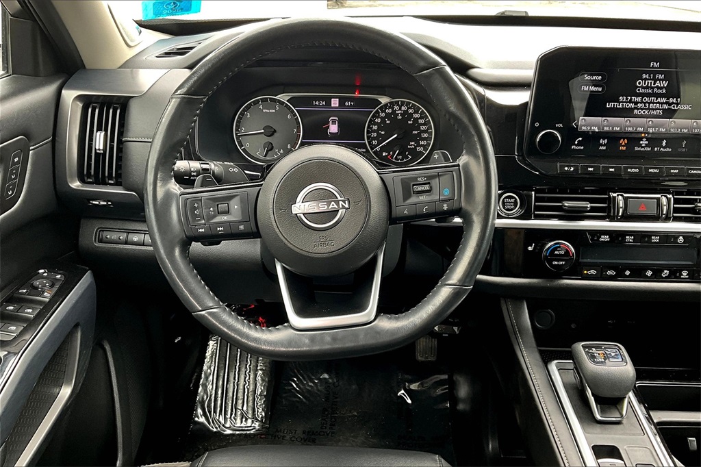 2022 Nissan Pathfinder SL - Photo 17