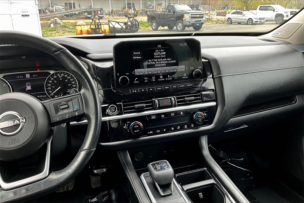 2022 Nissan Pathfinder SL - Photo 18
